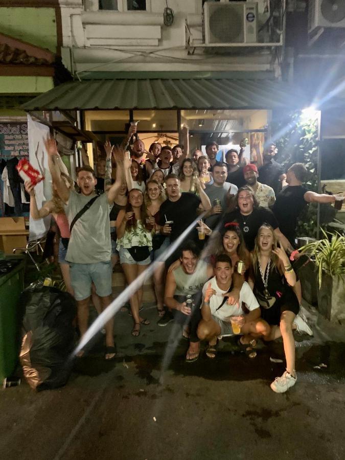 הוסטל Bodega Phuket Patong (Adults Only) מראה חיצוני תמונה